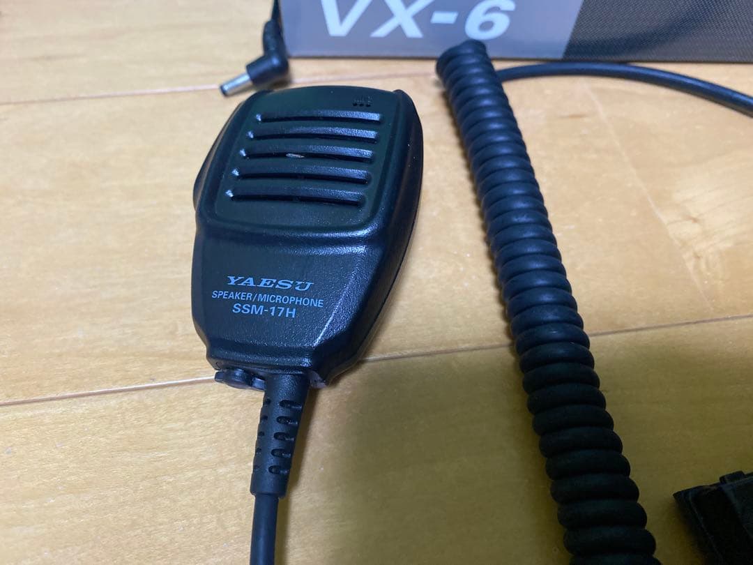 STANDARD VX-6 トランシーバー　アマチュア無線