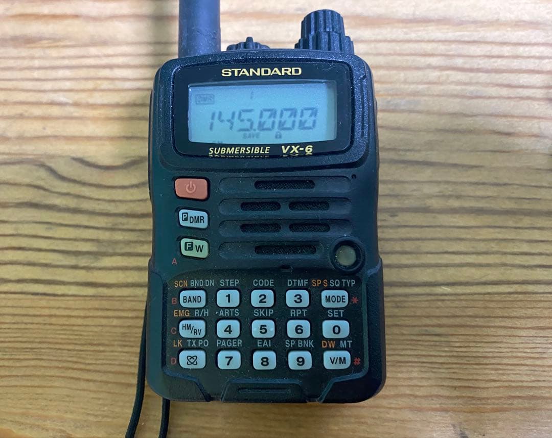 STANDARD VX-6 トランシーバー　アマチュア無線