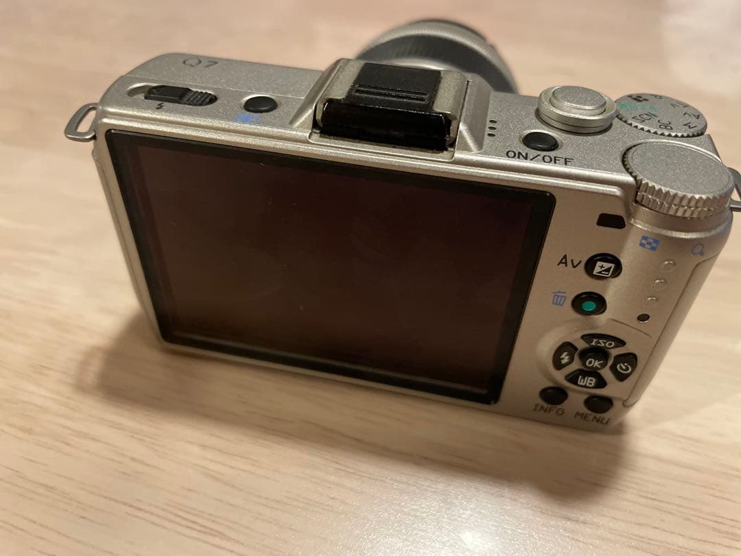 PENTAX Q7 SDカード付き