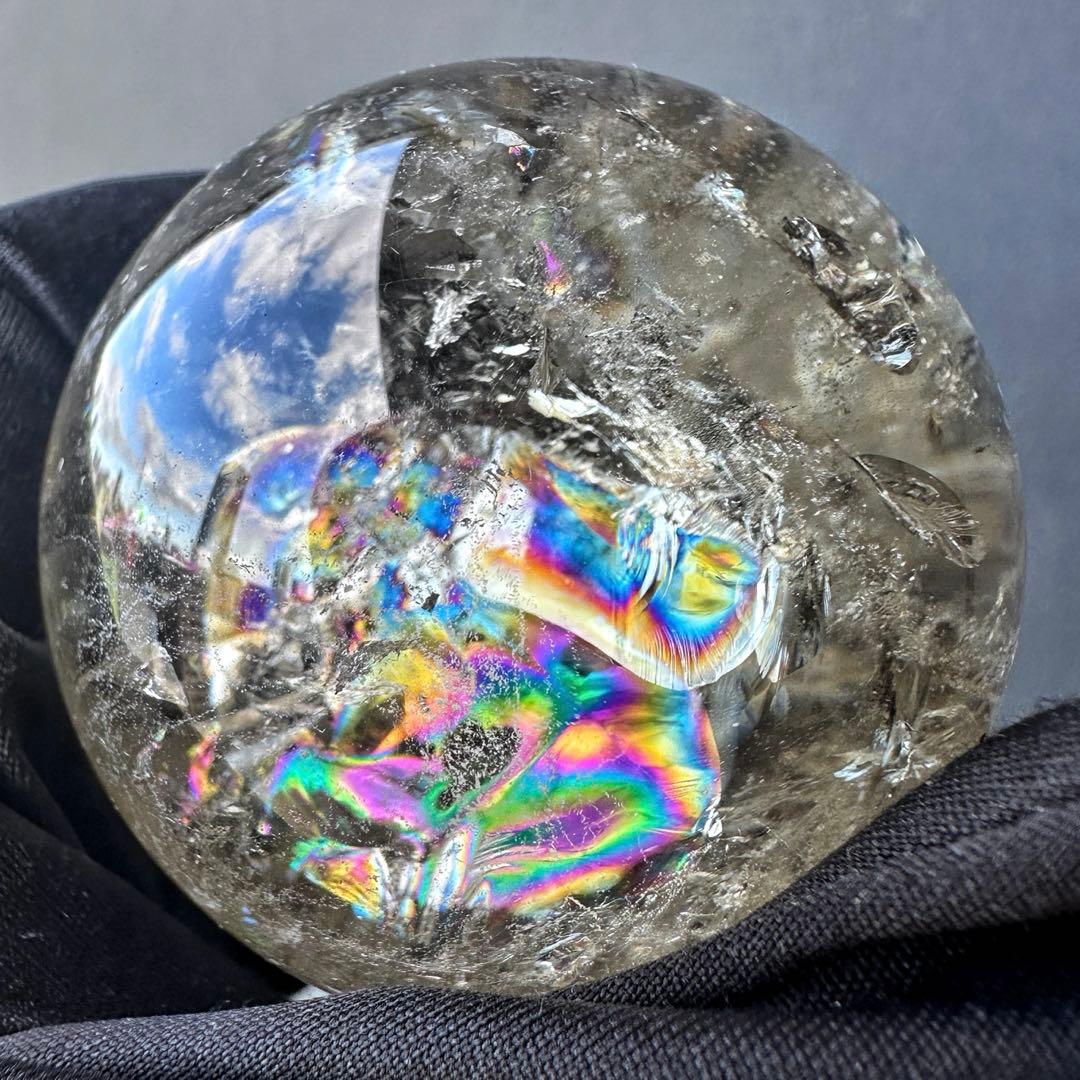 爆レア❗️ヒマラヤ水晶 丸玉 虹入り 天然石 パワーストーン☆パワー浄化A1118