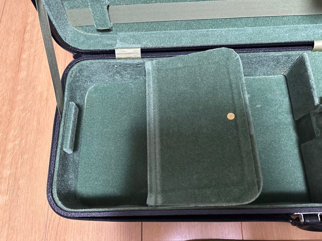 高級　木枠製　バイオリンケース　4/4サイズ　角型　音楽教室　弦楽器　レッスン