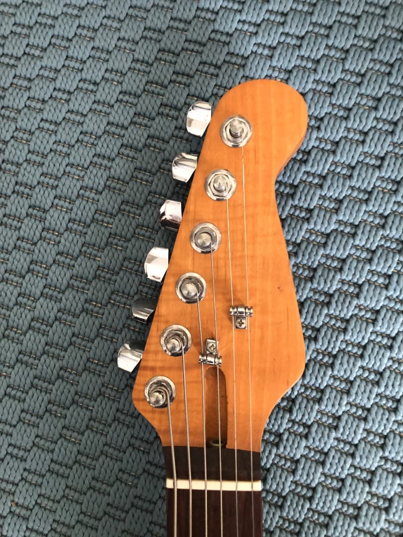 LOLLAR ローラー ゴールドフォイル　ショートスケール　トラ杢ネック