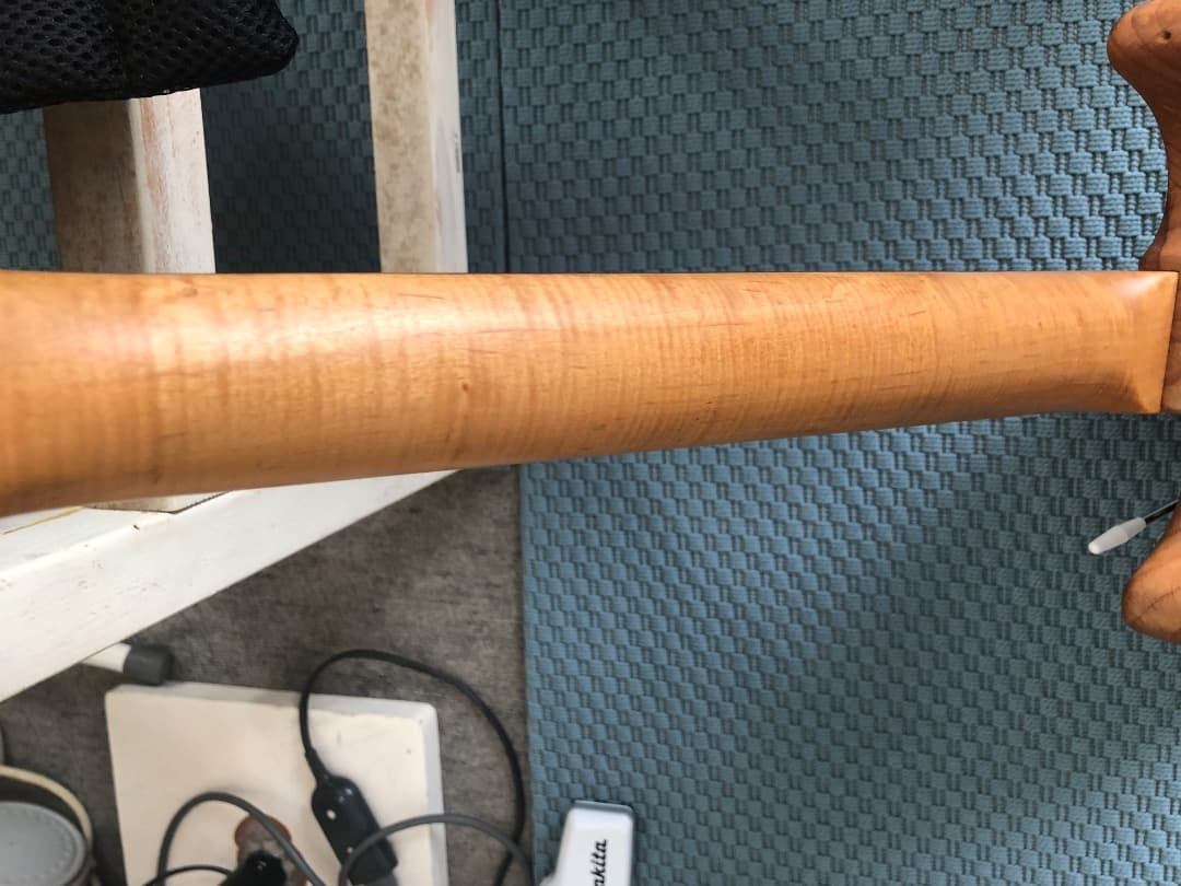 LOLLAR ローラー ゴールドフォイル　ショートスケール　トラ杢ネック