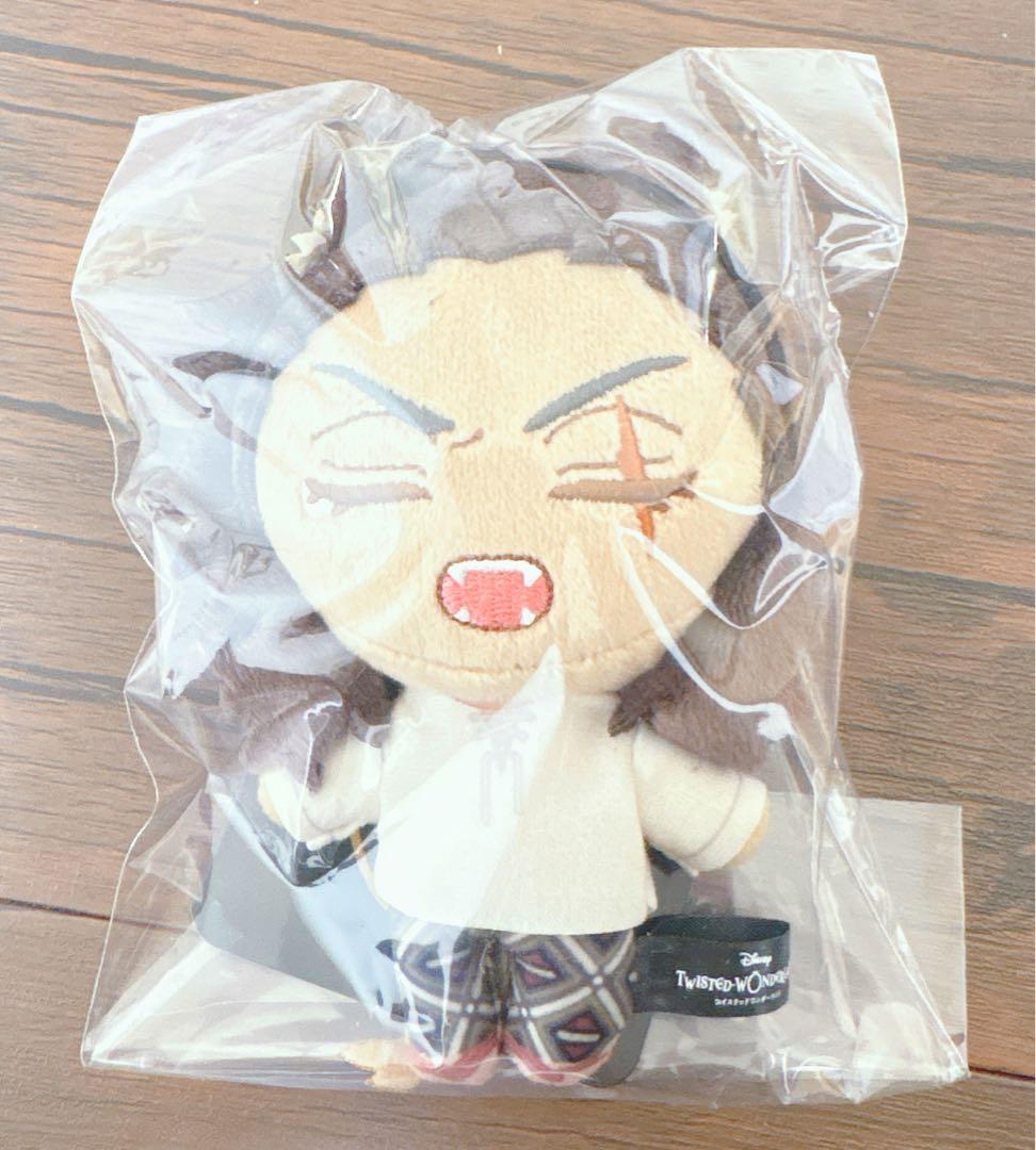 ツイステ くつろぎマイルーム アクスタ ぬいぐるみ レオナ