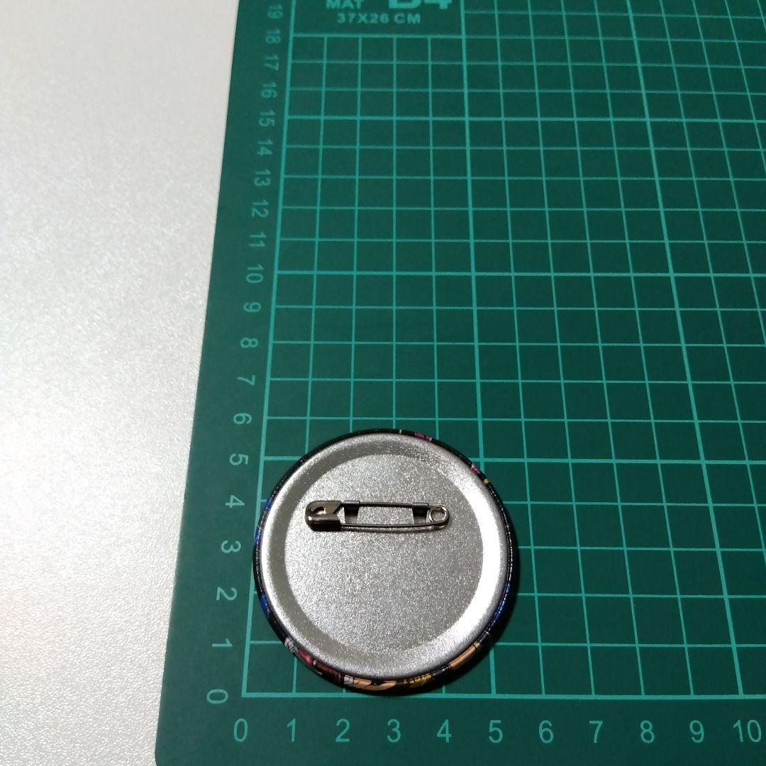 【遊☆戯☆王デュエルモンスターズ】闇遊戯 捧げる一手 缶バッジ