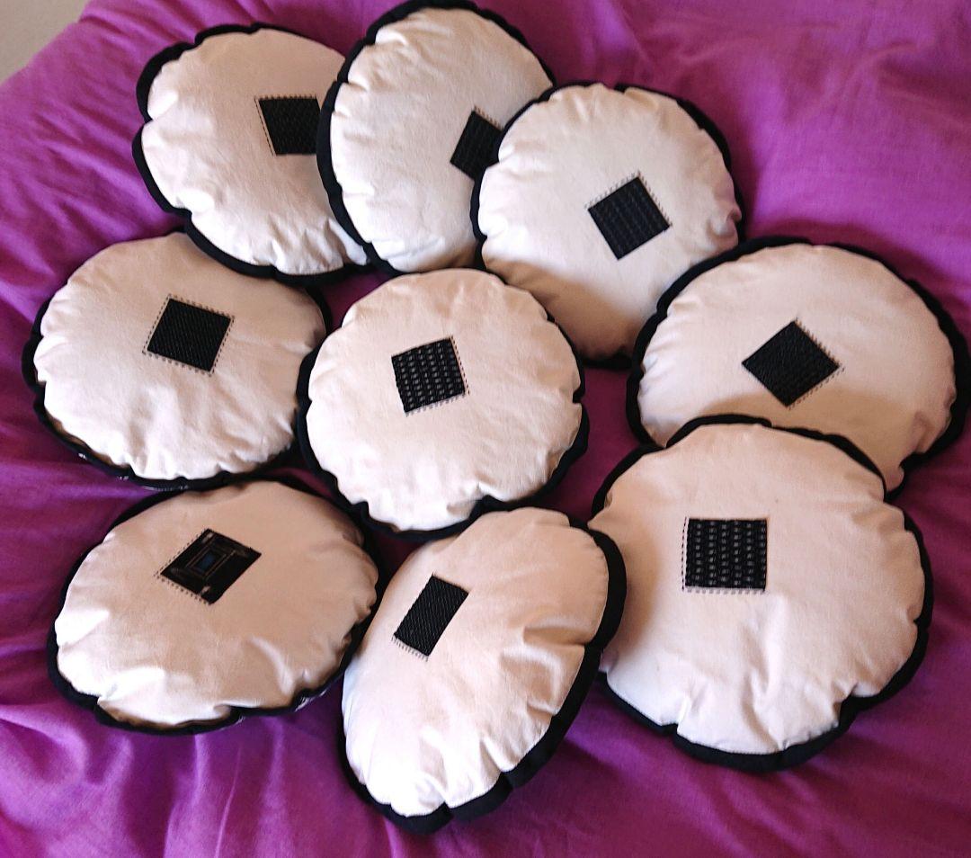 花柄円形ミニクッション 9個セット(ハンドメイド・リメイク)