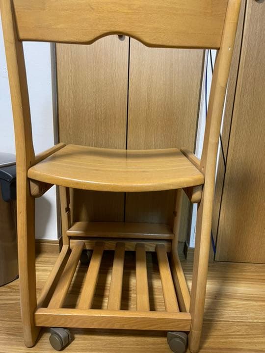 木製椅子