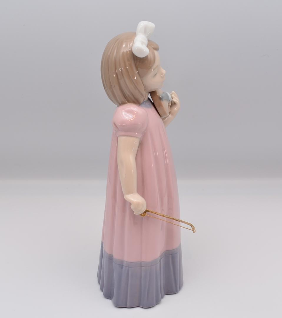 初めてのソロ　＃1034　★NAO・リヤドロ　スペイン　ポーセリン　ご成約済み