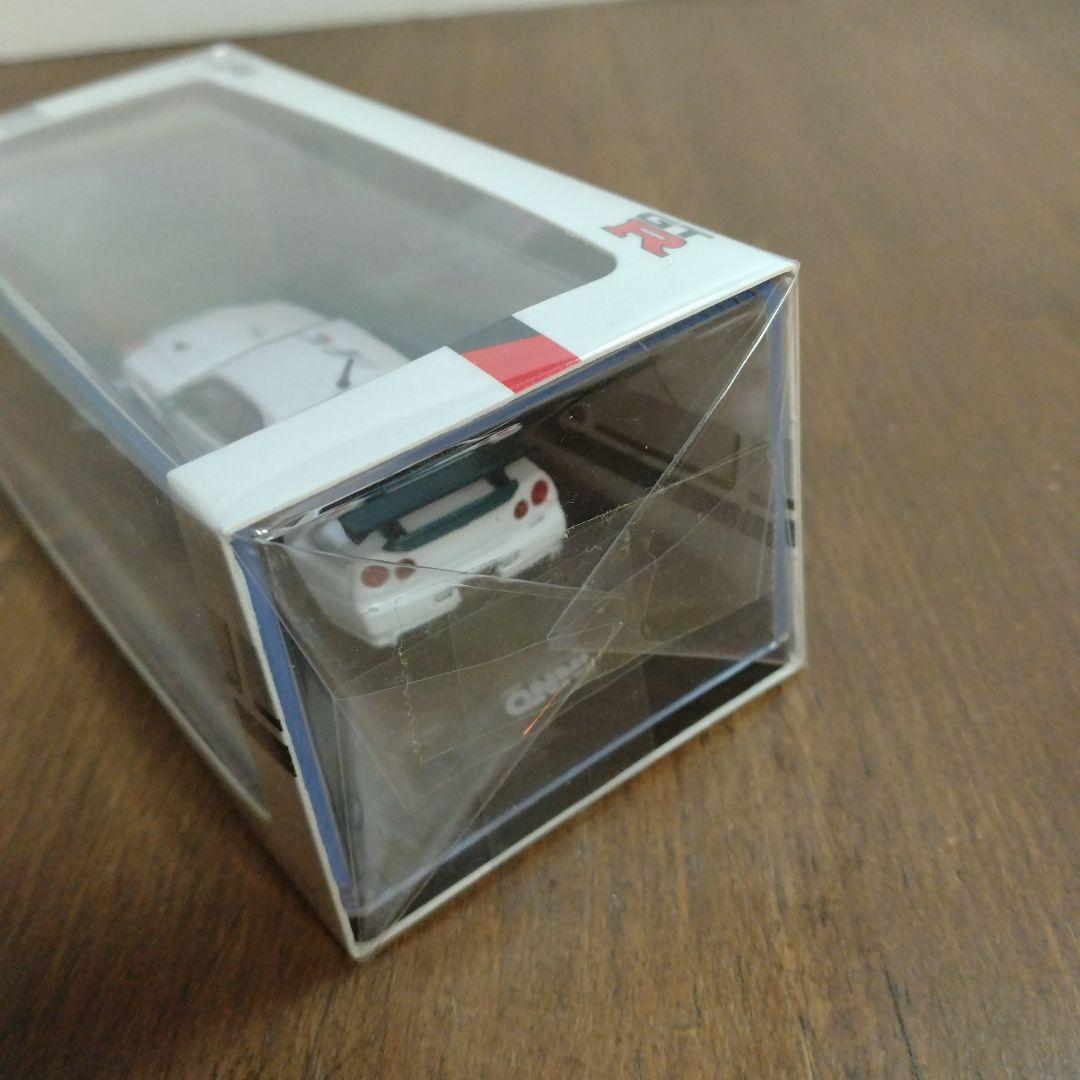 イノモデル　Inno64 GT-R R34 V-SPEC ミニカー