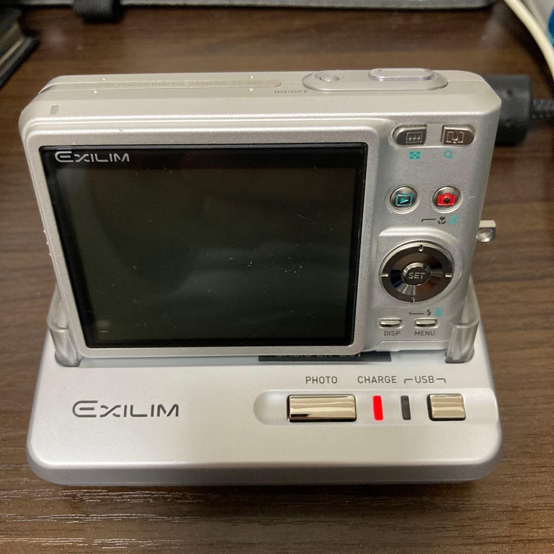 CASIO EXILIM EX-Z5７ デジタルカメラ