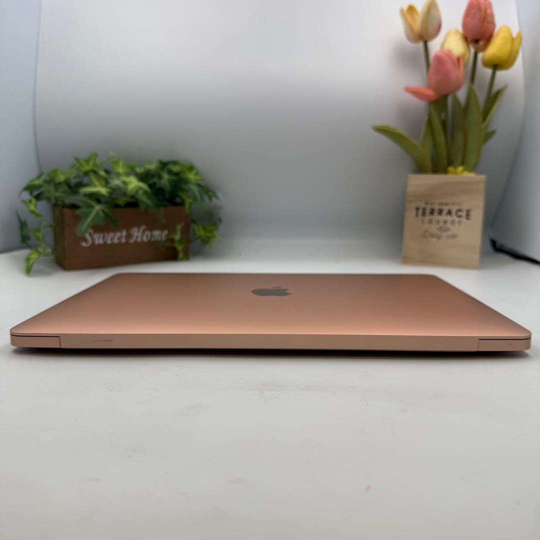 MacBook Air M1 13インチ 2020 8/256 BT 100%