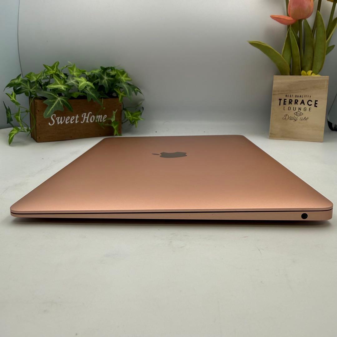 MacBook Air M1 13インチ 2020 8/256 BT 100%