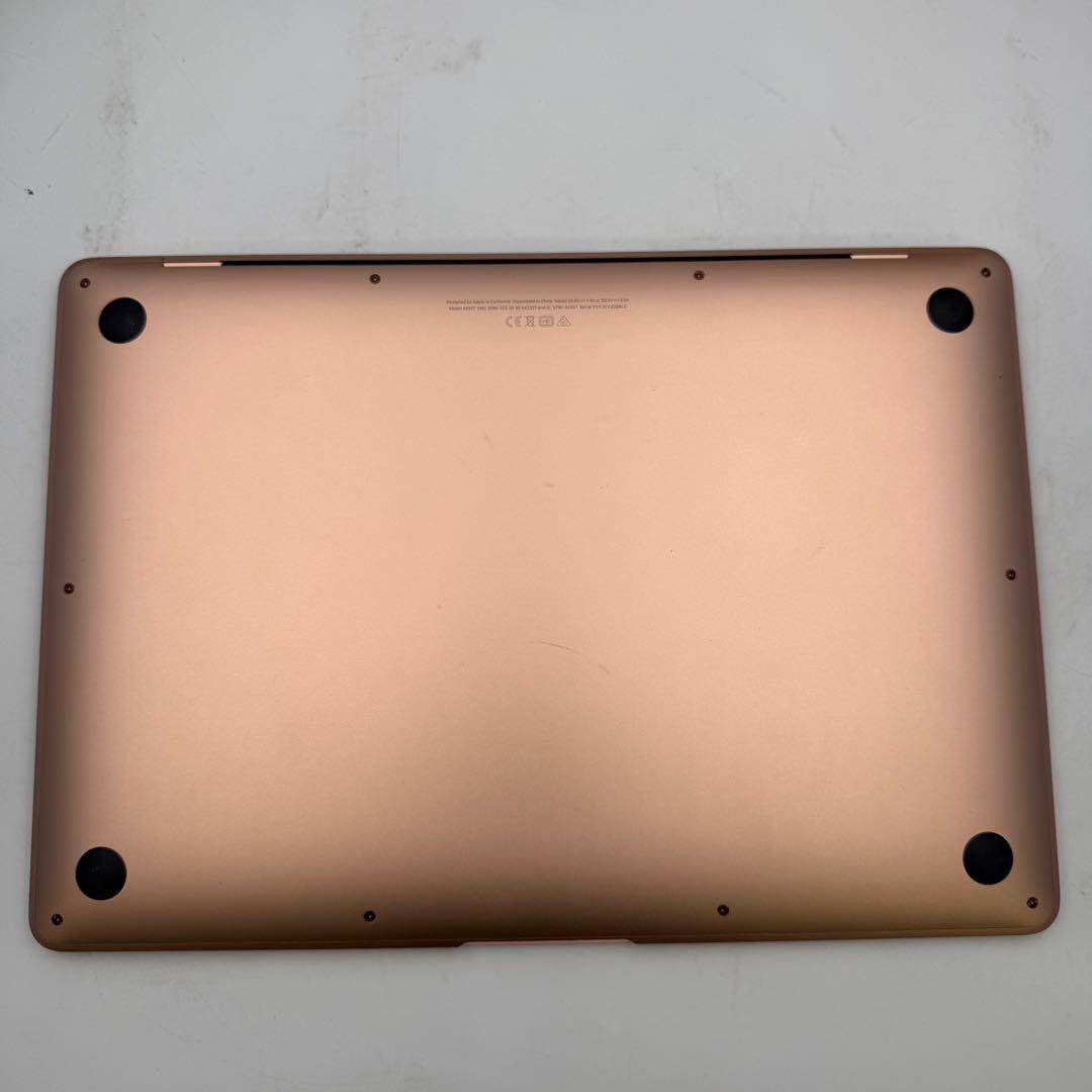 MacBook Air M1 13インチ 2020 8/256 BT 100%