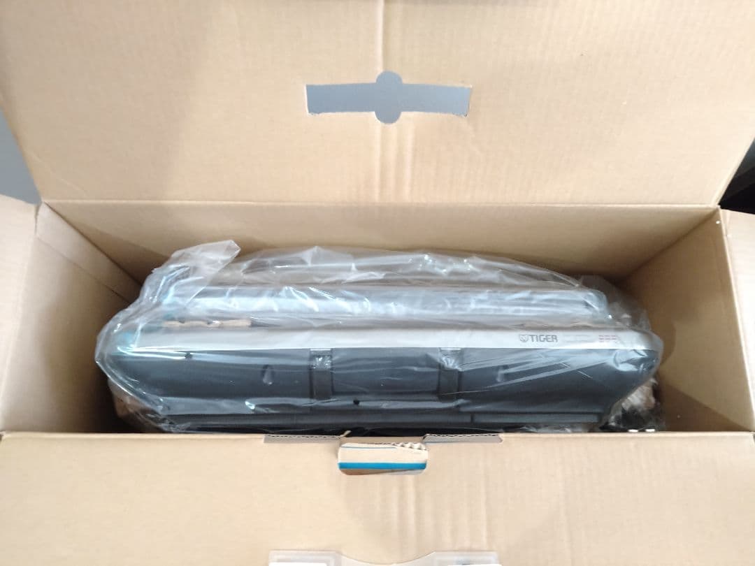 新品　TIGER ホットプレート CPV-H130 2枚タイプ