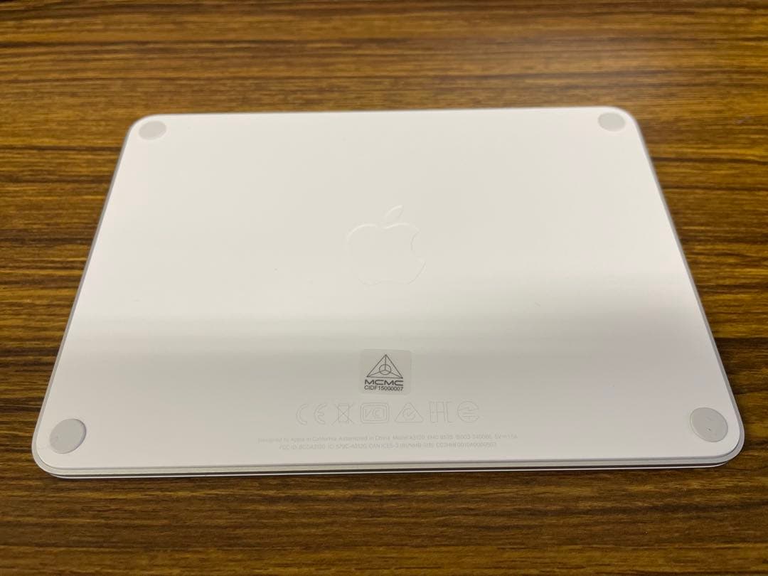 MacBookアクセサリー Apple Magic Trackpad
