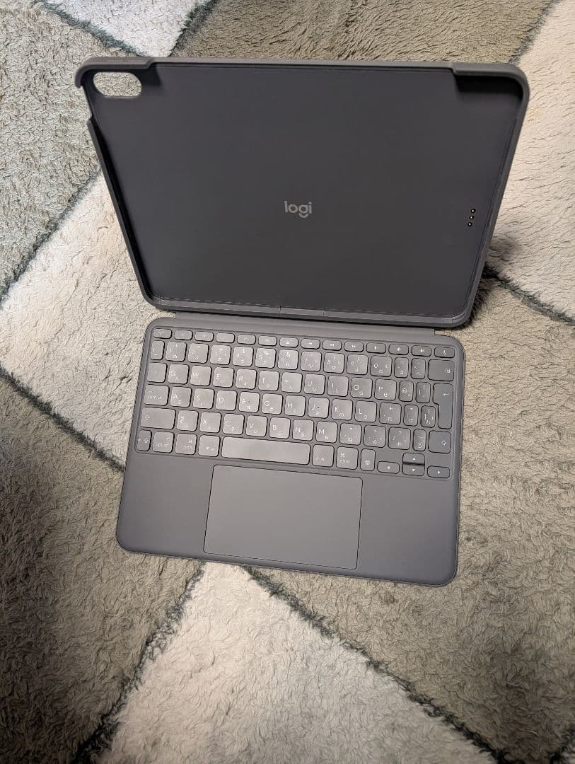 Combo Touch for iPad Air 11インチ