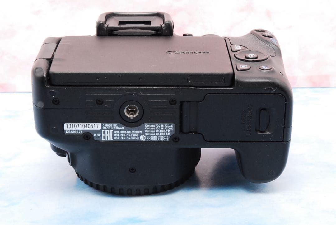 キャノン kiss X9☆一眼レフカメラ☆手ぶれ補正標準＆超望遠☆スマホ転送