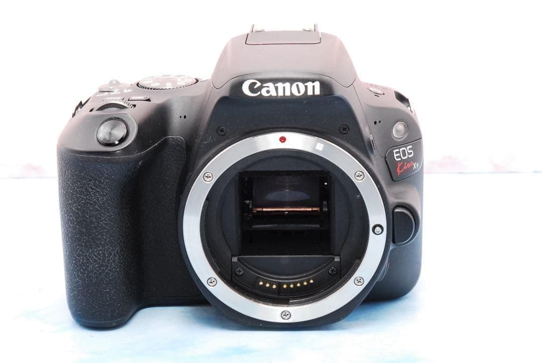 キャノン kiss X9☆一眼レフカメラ☆手ぶれ補正標準＆超望遠☆スマホ転送