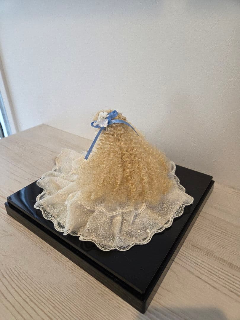 若月まり子【白い花の少女】