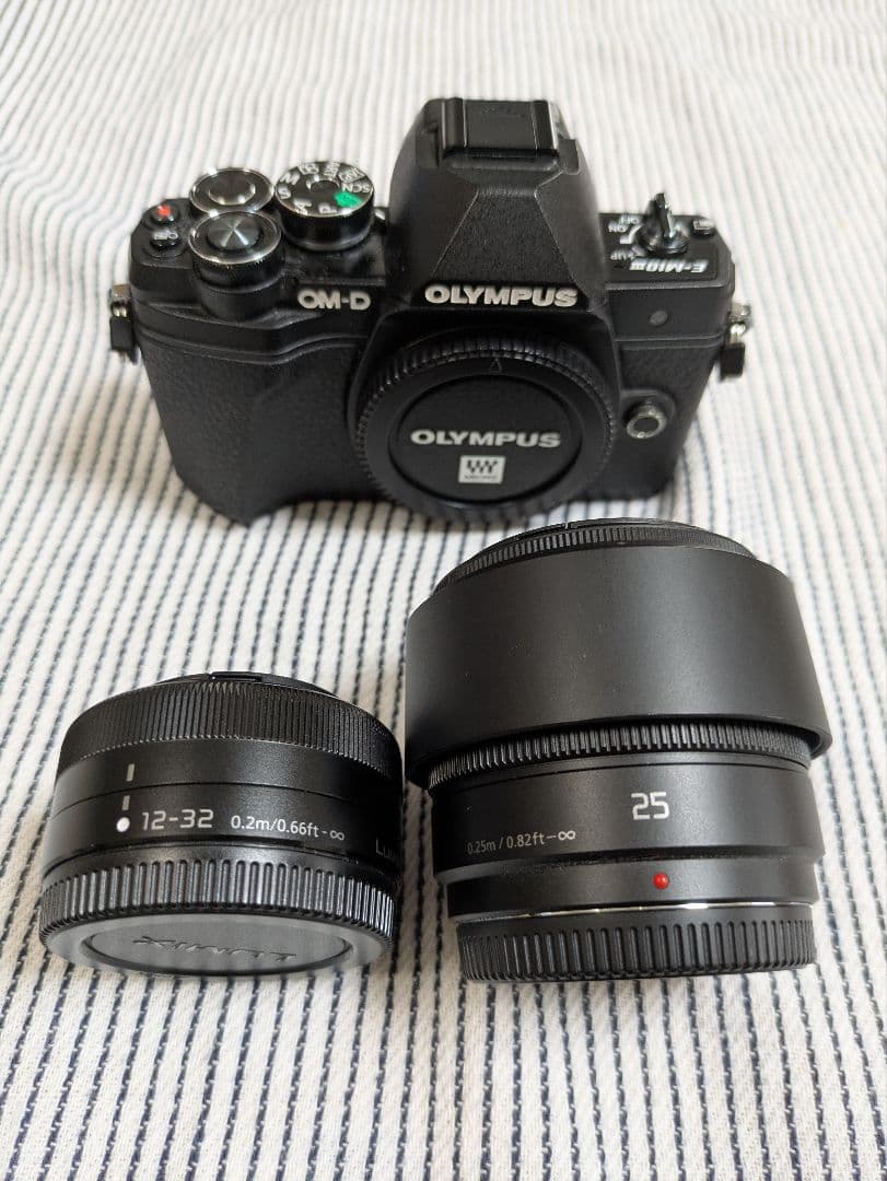 OLYMPUS OM-D E-M10 Mark Ⅲ 本体とレンズ2本セット