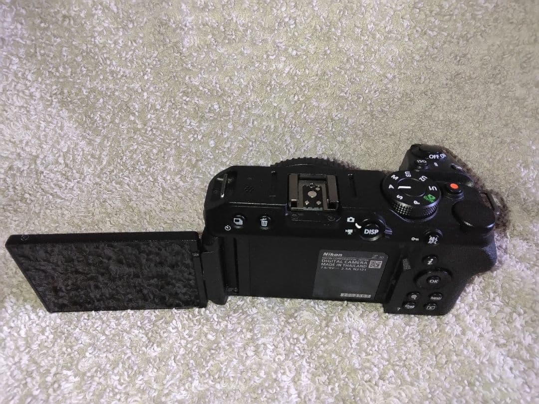ニコンZ30,ニッコールZDX16-50レンズキット