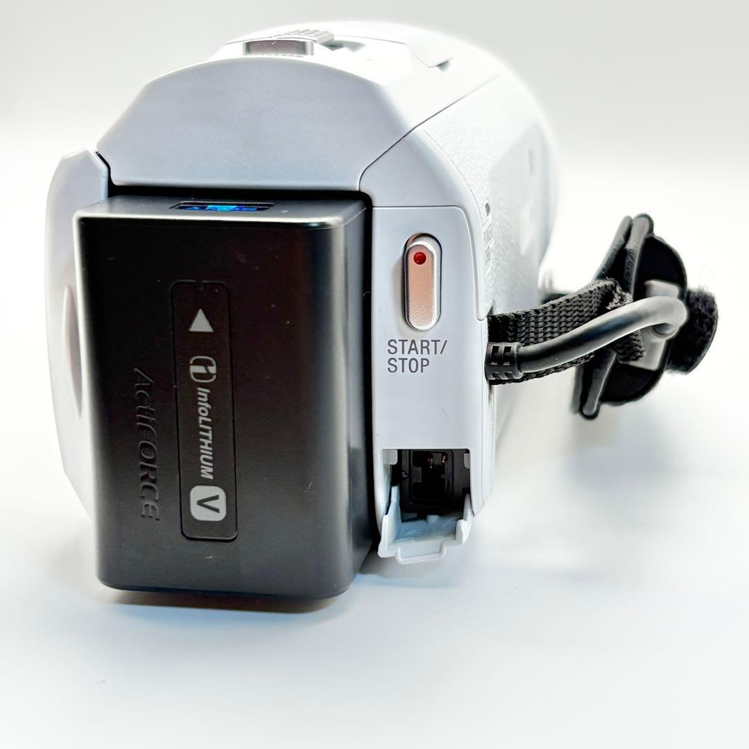 【美品】SONY HDR-CX680 ビデオカメラ 白 2024年製　ホワイト