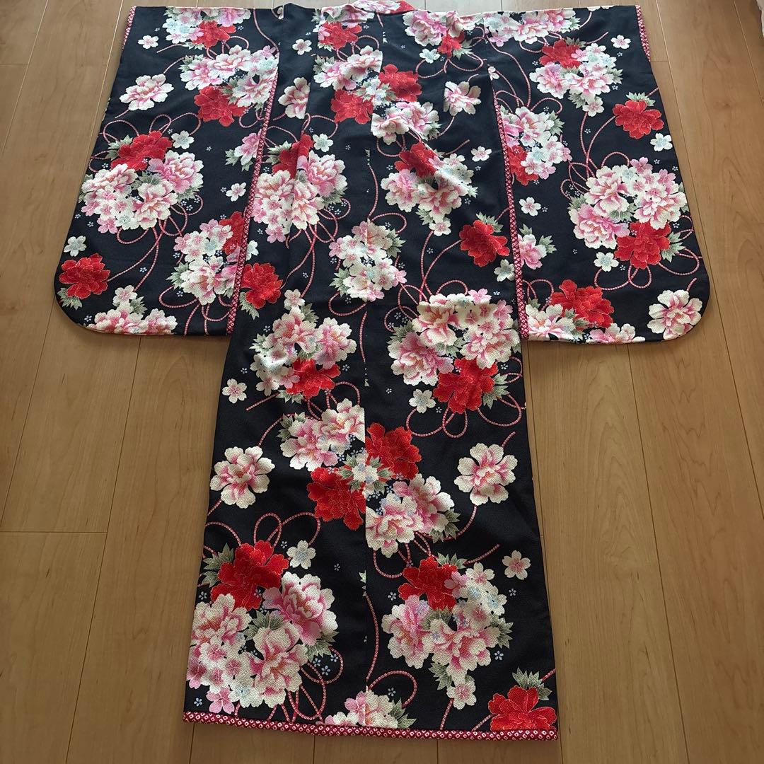 96 ジャパンスタイル 黒ちりめん×牡丹　7歳 七五三着物セット　和装小物　袋帯