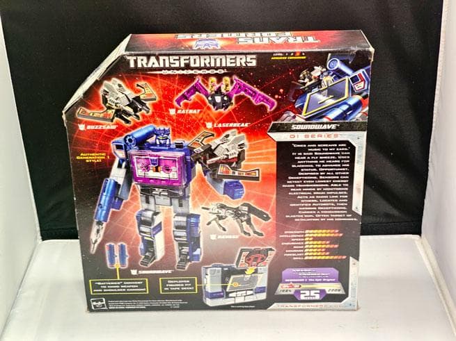 トランスフォーマー ユニバース サウンドウェーブ 25周年記念ボックス
