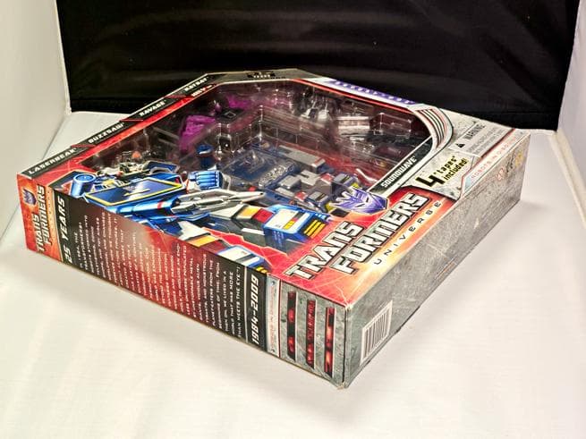 トランスフォーマー ユニバース サウンドウェーブ 25周年記念ボックス
