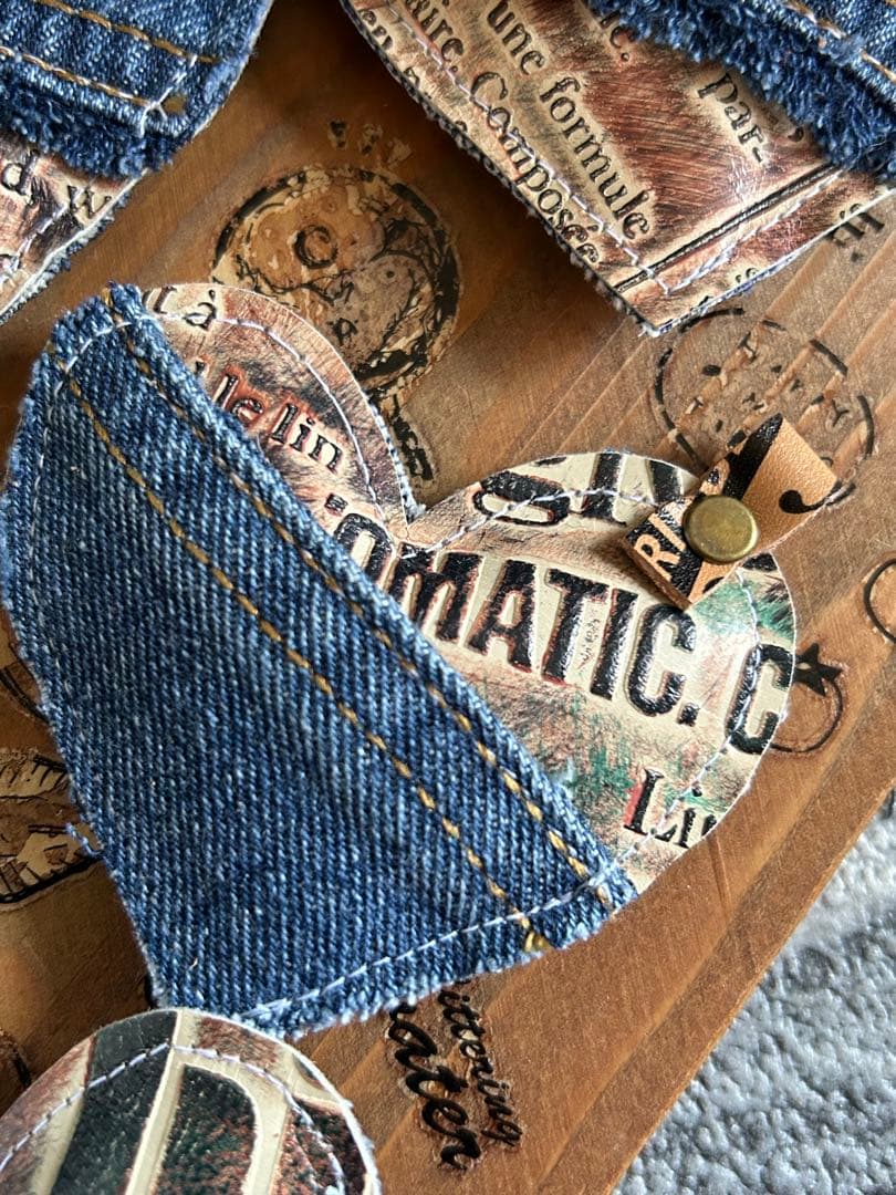 ぷっくりちびハート　型押しレザーNo.881