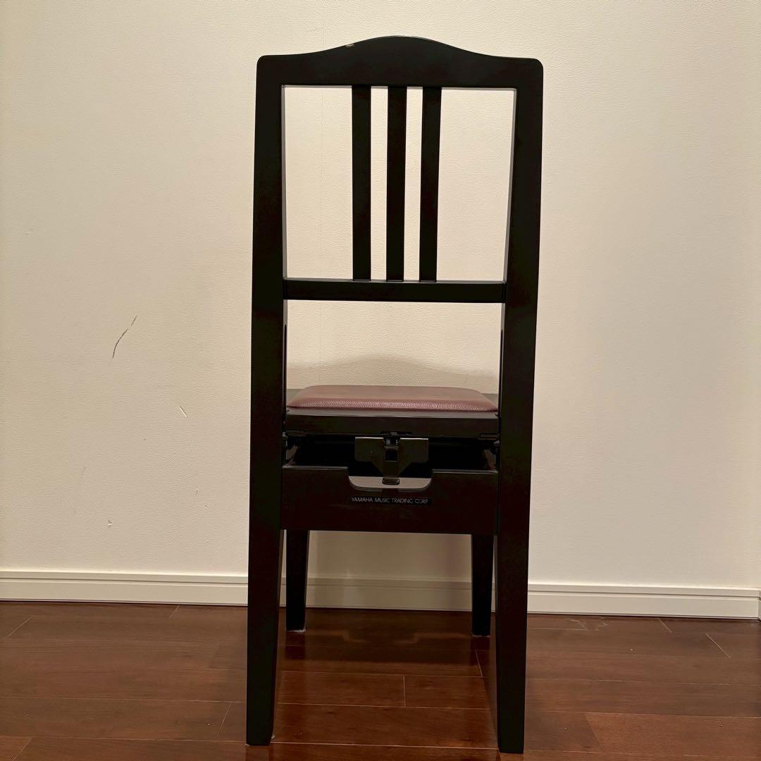 【美品】YAMAHA製のトムソン椅子