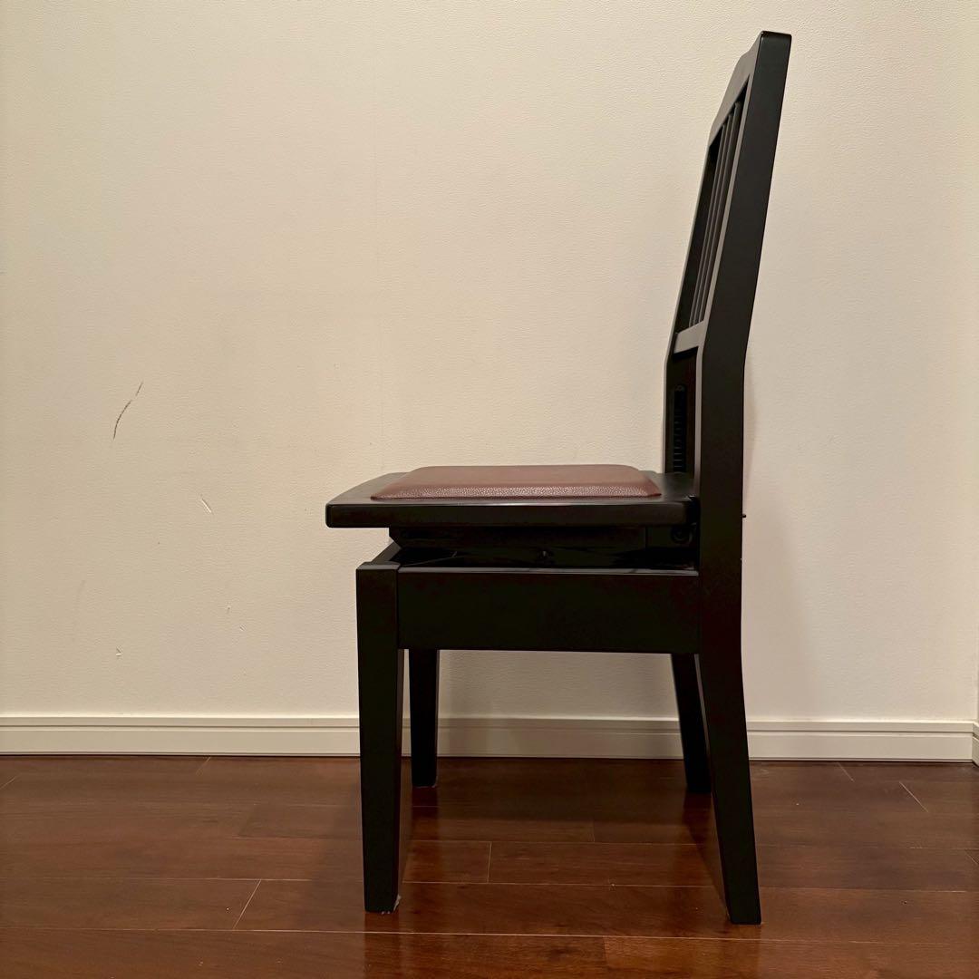 【美品】YAMAHA製のトムソン椅子
