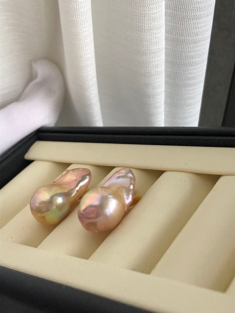 淡水バロックパールピアス