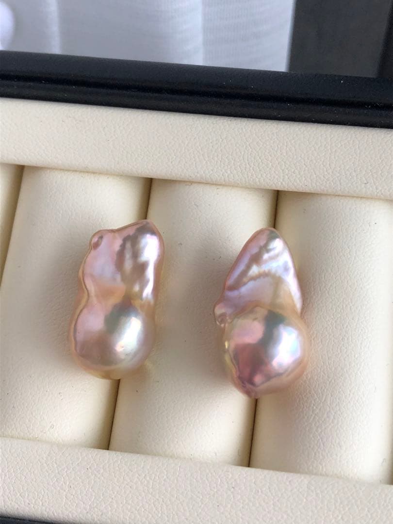 淡水バロックパールピアス