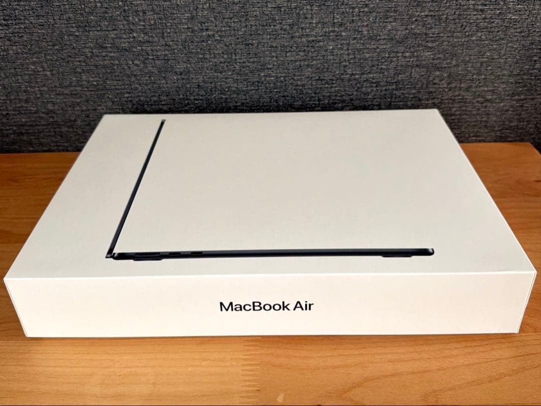 【美品】Apple MacBook Air 13インチ M2 8GB 512GB