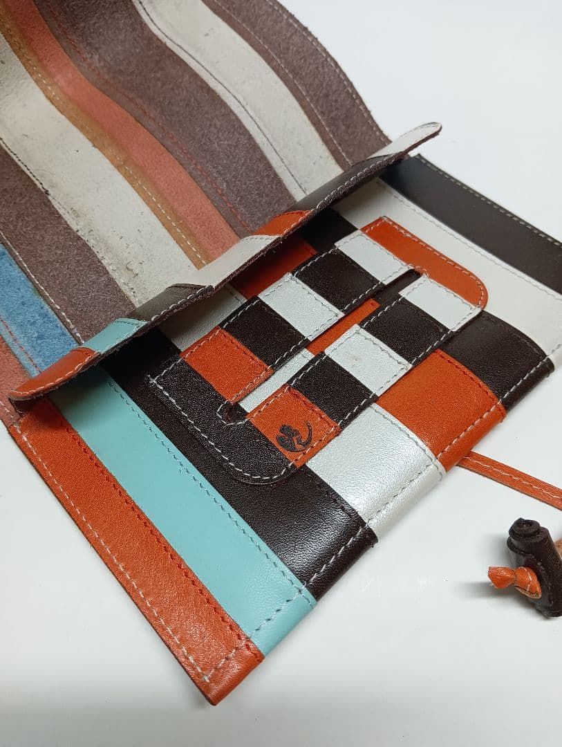 Handmade パッチワークのシャグポーチ
