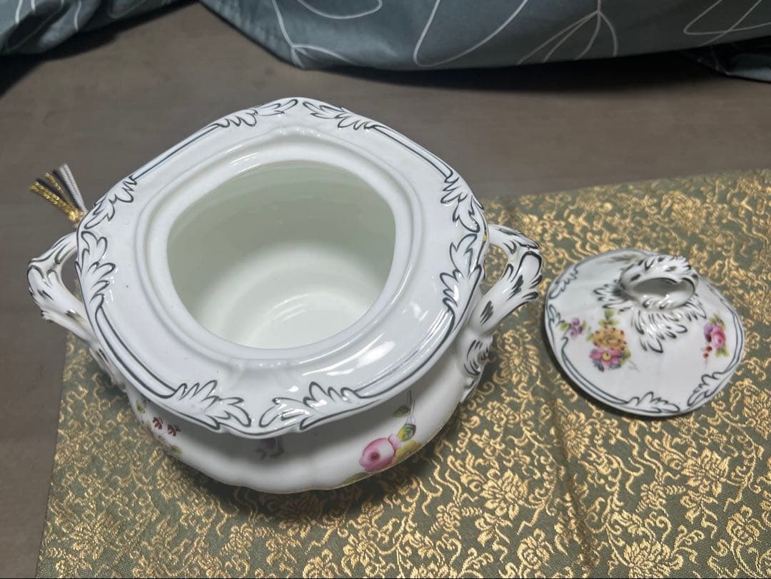 イギリス製 見立て水指 茶道具 お菓子入れ