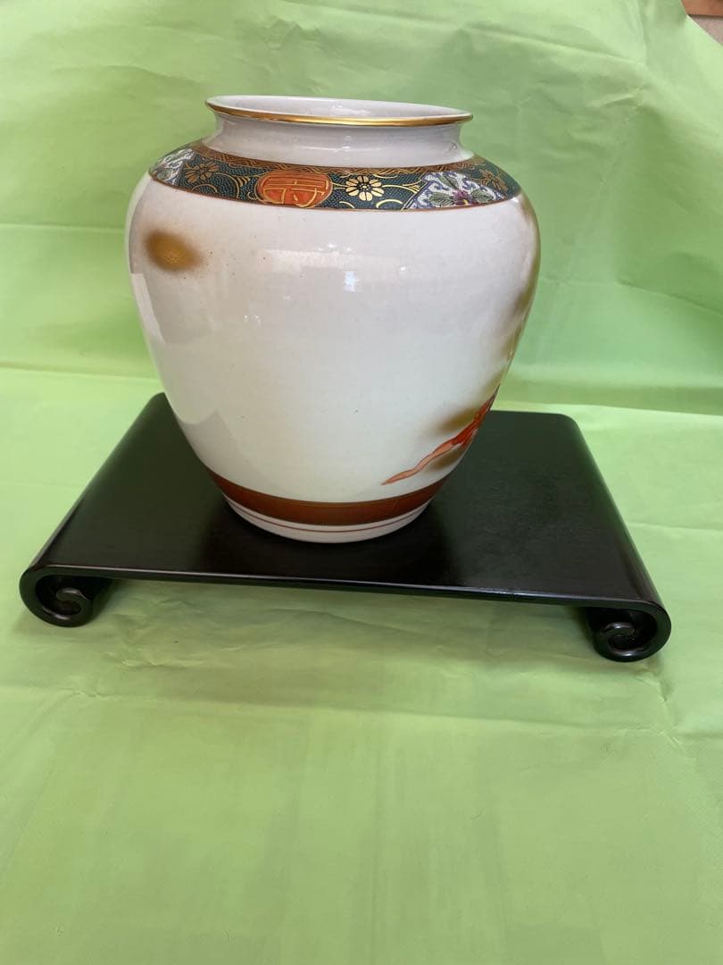 本日限定SALE！　九谷焼・秀山作 龍の図壺 昭和レトロ