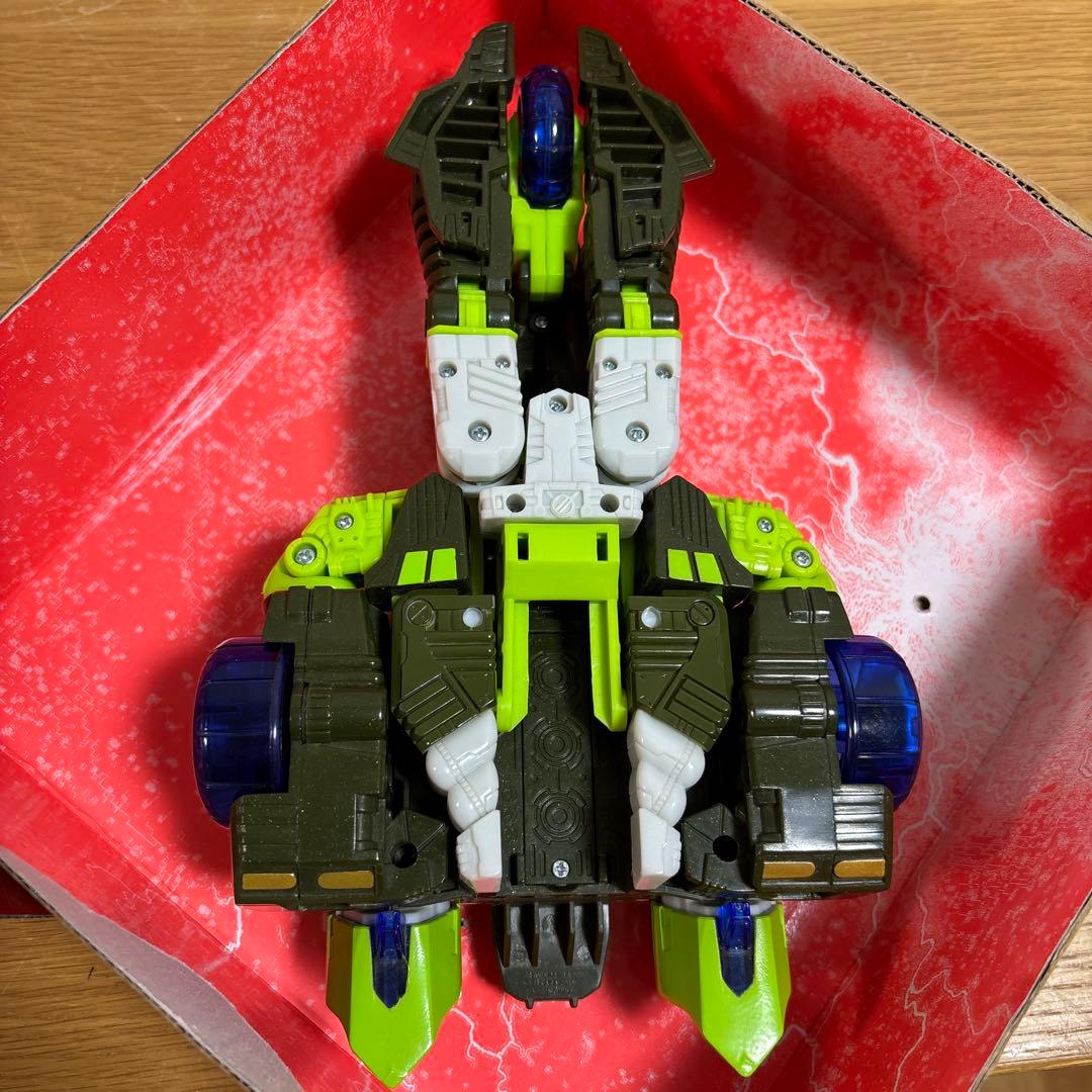 希少品　動作確認済トランスフォーマーギャラクシーフォース三輪強襲兵ランドバレット