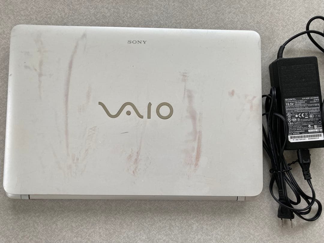Sony ノートWindows 7 SVF152C1JN オマケソフト多数入り！