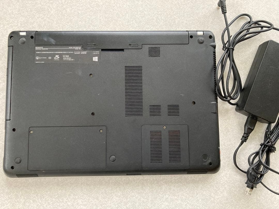 Sony ノートWindows 7 SVF152C1JN オマケソフト多数入り！