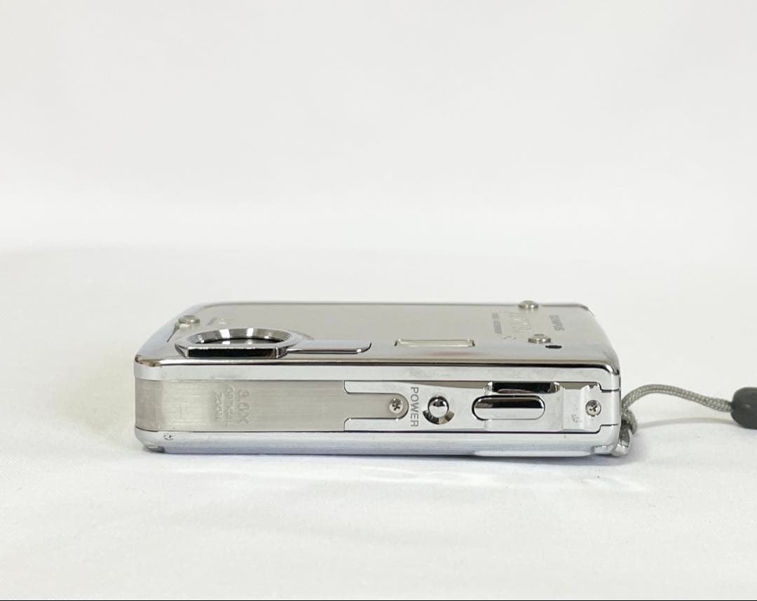【完動品】OLYMPUS μ 720 SWデジタルカメラ 動作確認済み