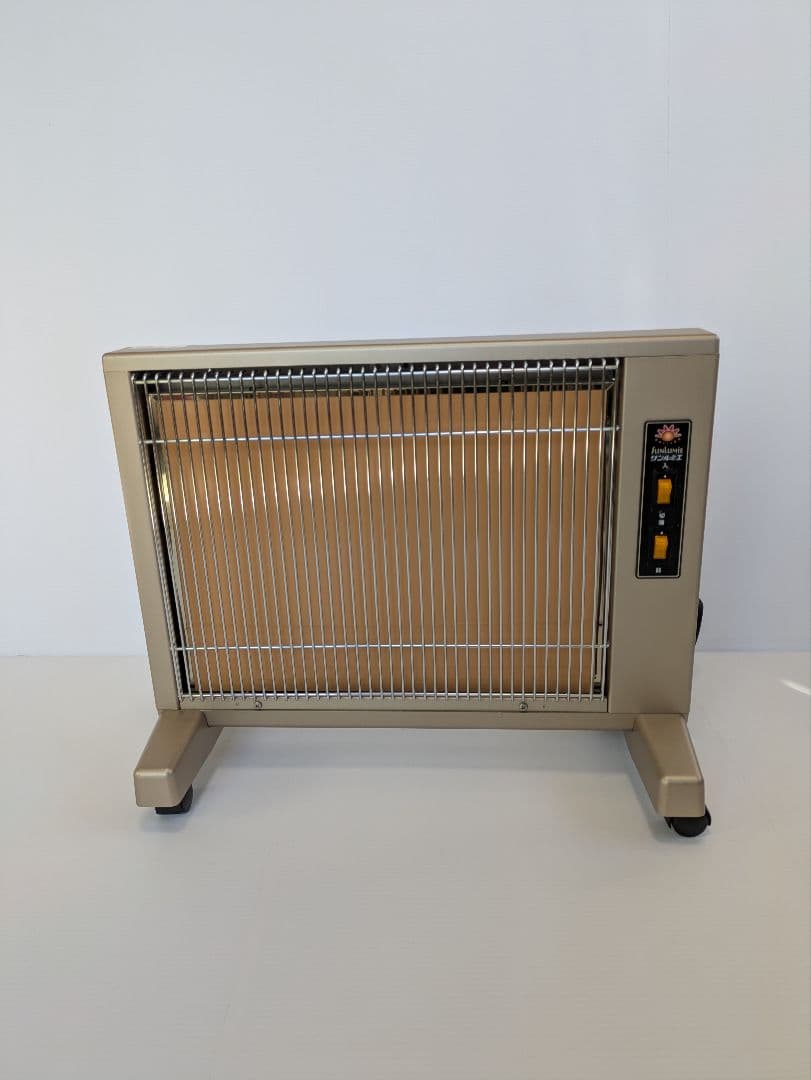 【美品】　遠赤外線暖房器 　サンルミエ キュート 　E800LS　日本製