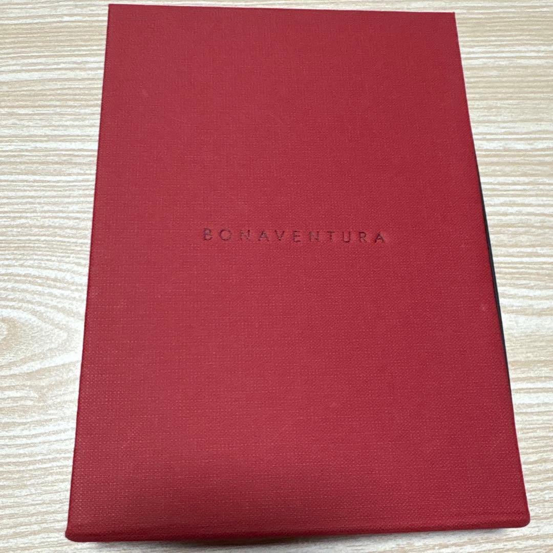 BONAVENTURA ベージュ レザー iPhone15Proケース