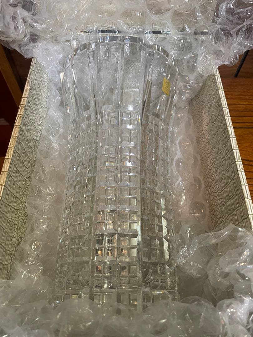 Kagami crystals クリスタル花瓶　大型　重さ約5.2kg 高級