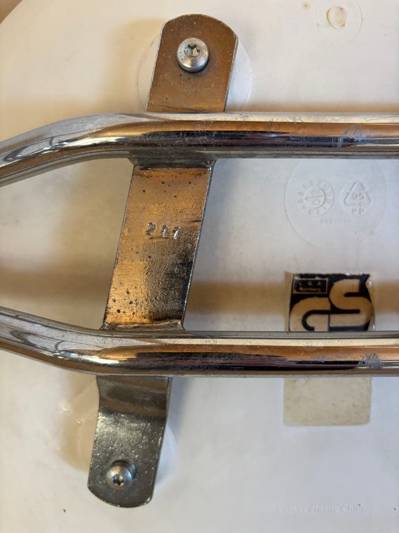 ヴィトラ ハーマンミラー イームズサイドシェルチェア Vitra社　ホワイト①