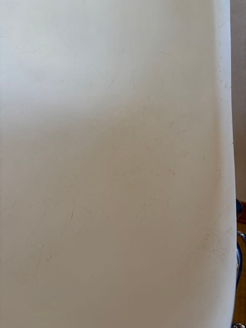 ヴィトラ ハーマンミラー イームズサイドシェルチェア Vitra社　ホワイト①