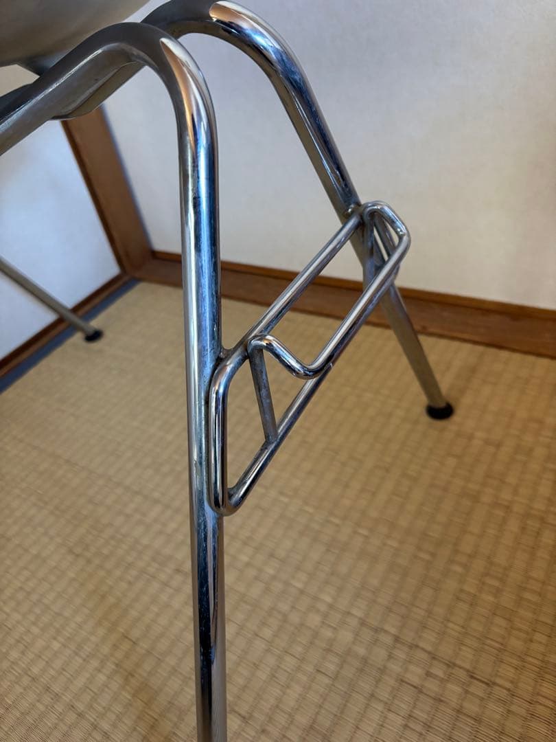 ヴィトラ ハーマンミラー イームズサイドシェルチェア Vitra社　ホワイト①