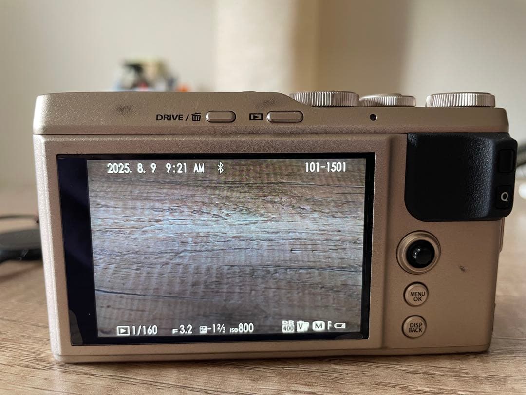 富士フイルム　XF10 APS-Cサイズコンパクトデジカメ