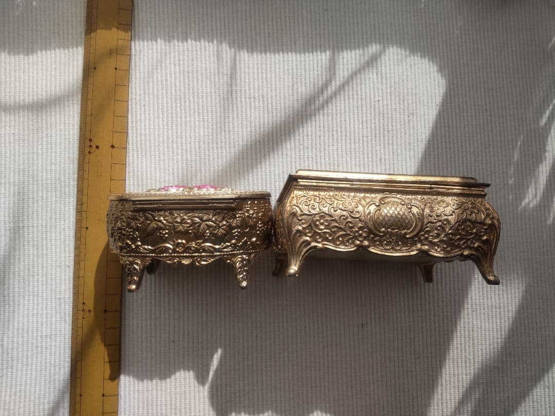 金色の装飾ボックス 2点セット